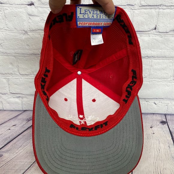 Royal Mayfair Golf Hat Cap Adult Stretch Fit L/XL Red Embroidered Logo Polyester - Picture 7 of 9